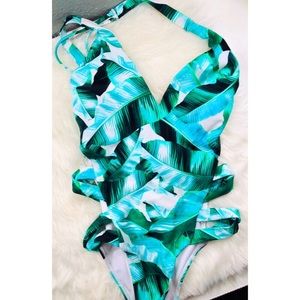 LA Hearts Tropical Sexy One Piece✨SMALL